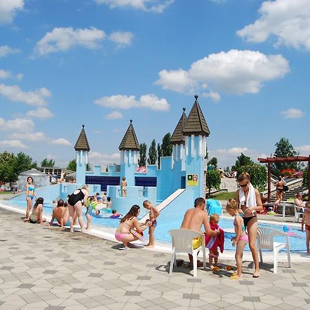 Termal Kemping Apartmanok Тисауйварош Екстер'єр фото