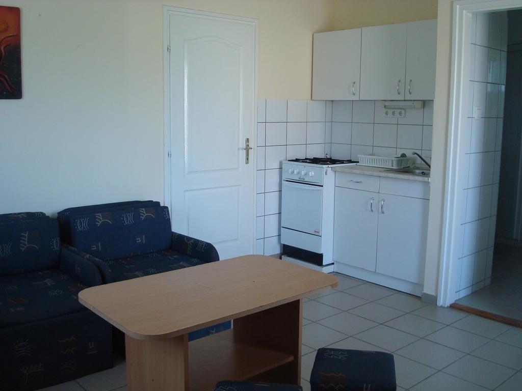 Termal Kemping Apartmanok Тисауйварош Номер фото