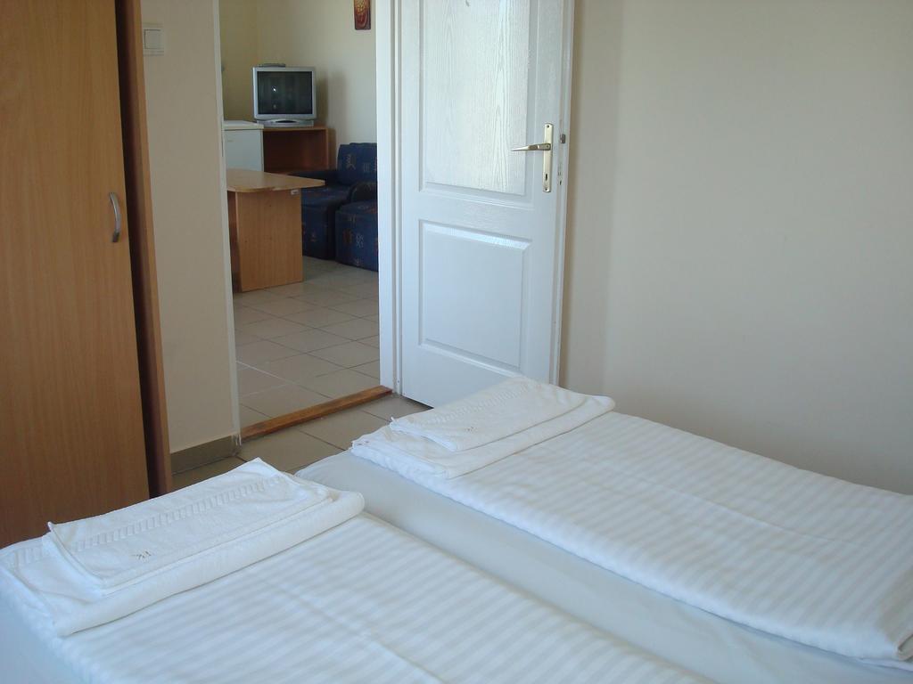 Termal Kemping Apartmanok Тисауйварош Номер фото