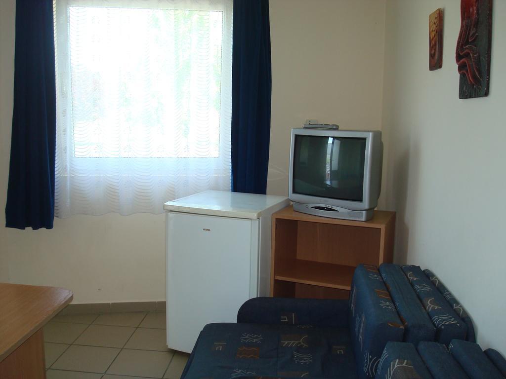Termal Kemping Apartmanok Тисауйварош Номер фото